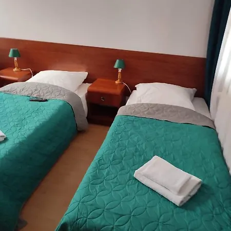 Pokoje Goscinne Restauracji Don Roberto Penzion